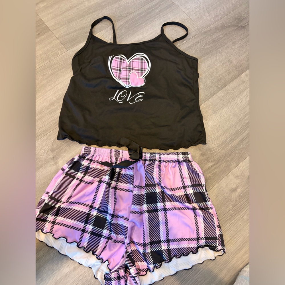 Plaid Heart Love Sleepwear Set - Black and Pink
